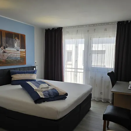 Ackermann Hotel