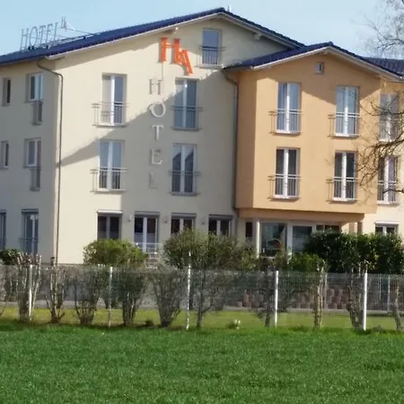 Ackermann 3* Riedstadt