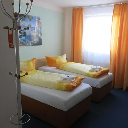 Ackermann Hotel Riedstadt
