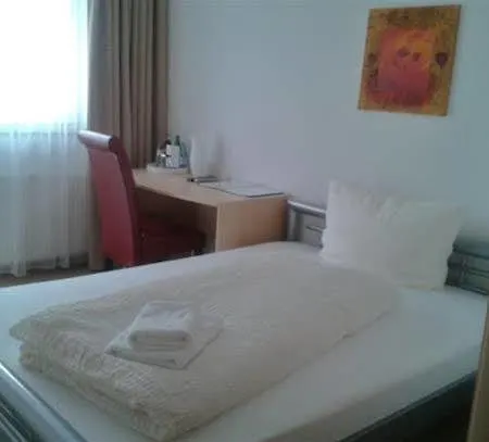 Ackermann Hotel
